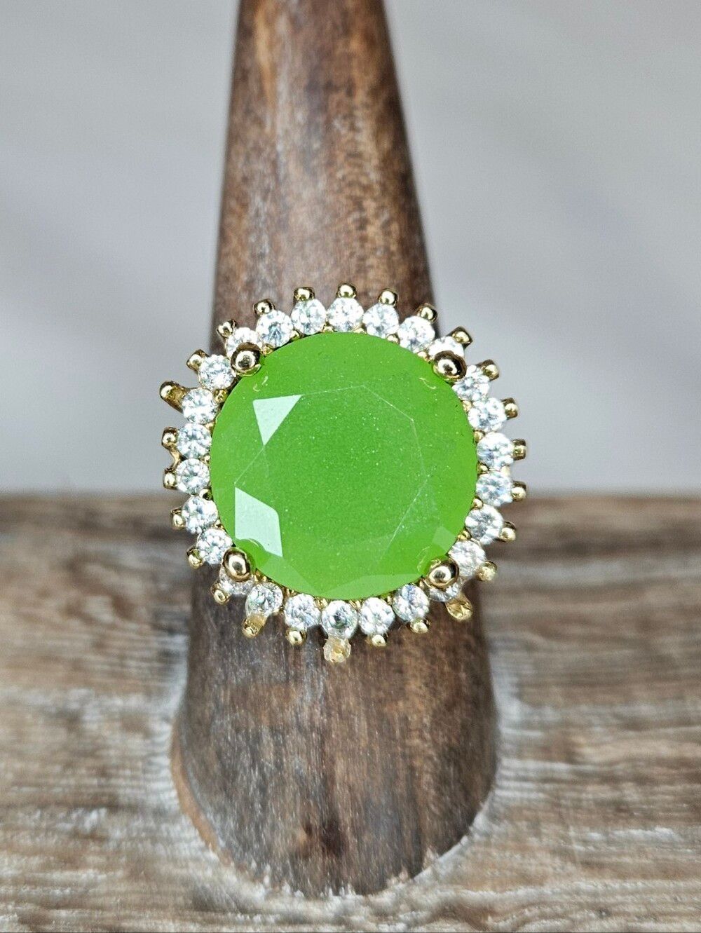 Vintage Sterling Silver Bronze Green Glass Cocktail Ring Size 8 Round Art Deco